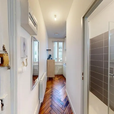 Apartamento Charming On Rue Frédéric Sauvage