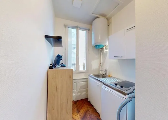 Charming On Rue Frédéric Sauvage * El Havre